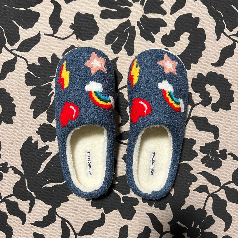 Aeropostale Slippers